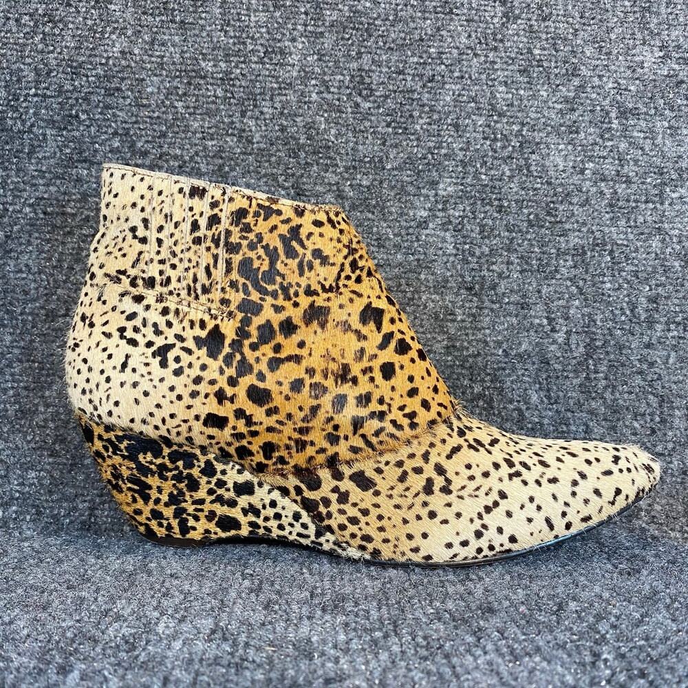 Matisse Nugent Wedge Bootie Cow Hair Leopard Leather Fur Dyed Cow Womens 8M